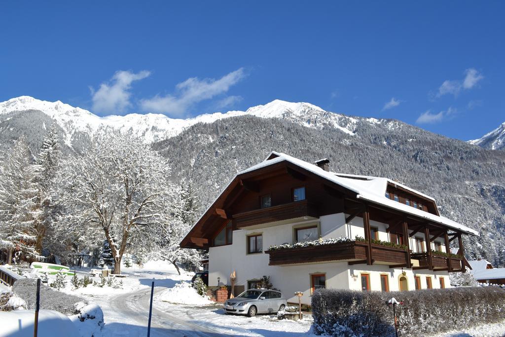 Gaestehaus Lindermuth Presseggersee Exterior foto